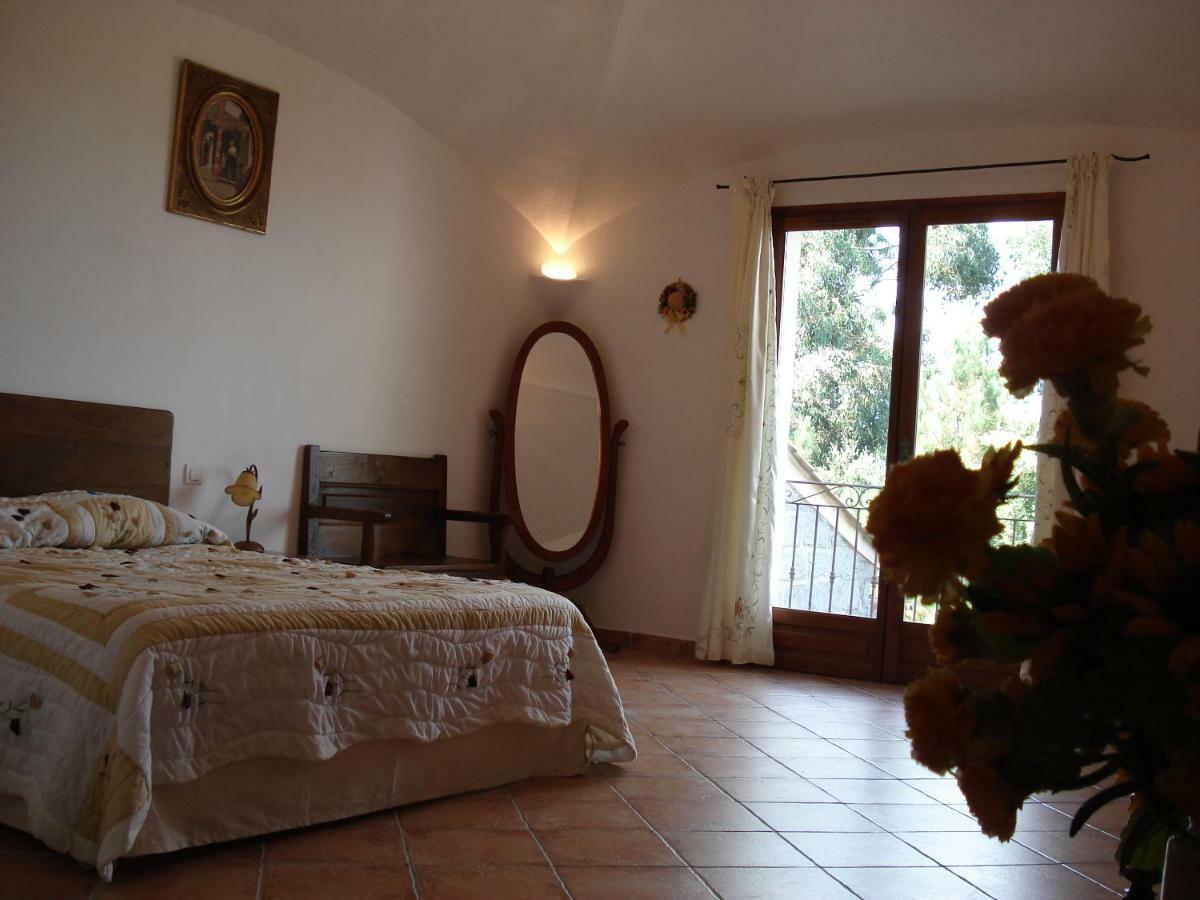 Les Chambres De L'Hote Antique Pietra Longa Salvini Exteriör bild