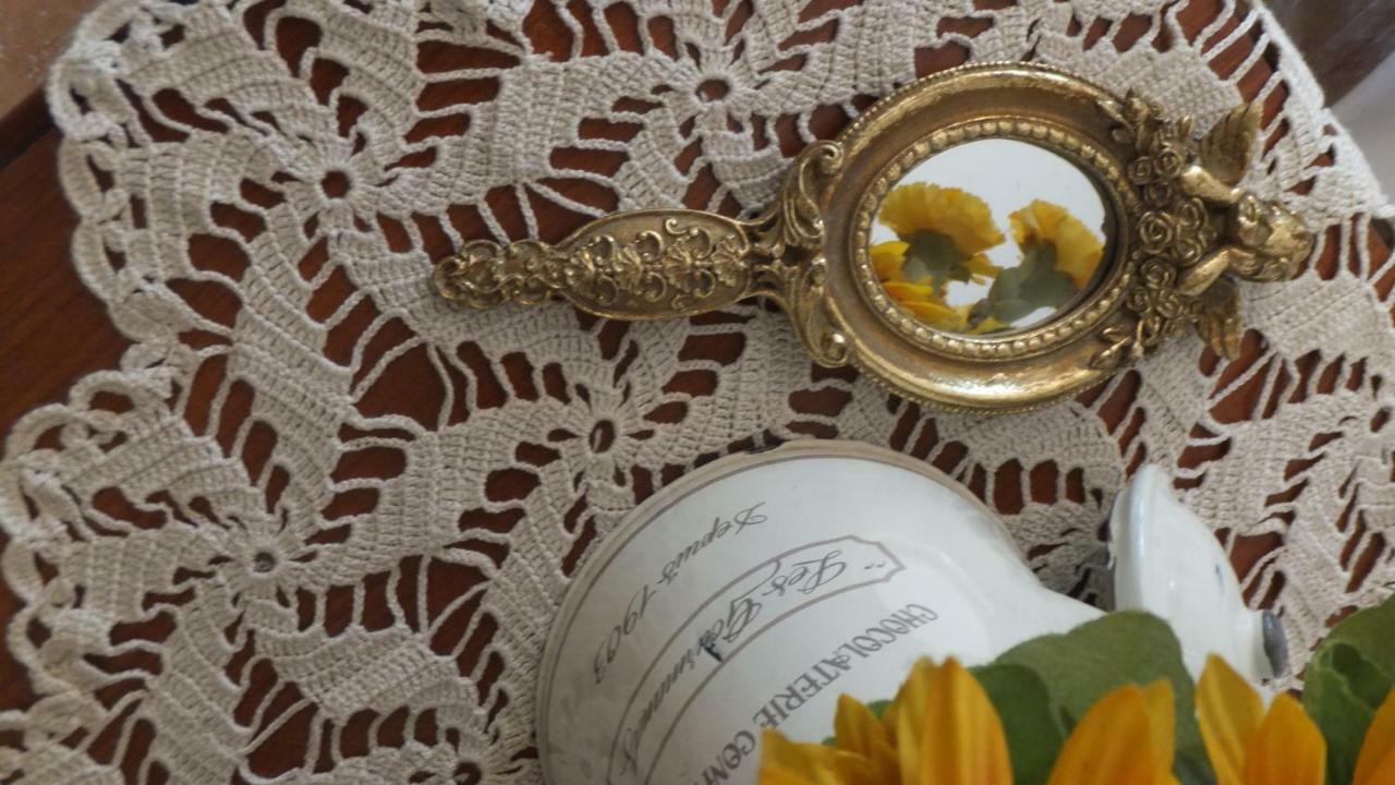 Les Chambres De L'Hote Antique Pietra Longa Salvini Exteriör bild